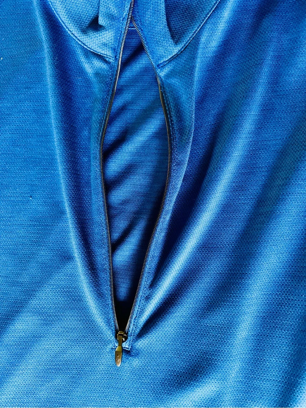NWT Greg Norman Collection Men’s Long Sleeve Zip-Front Polo - Royal Blue - Picture 5 of 6